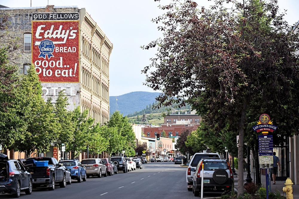 Budget Inn Express Downtown Helena - photo 23