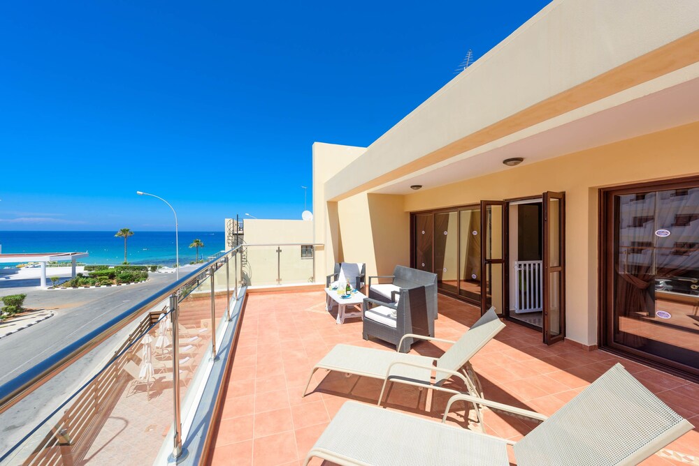 Villa Athena