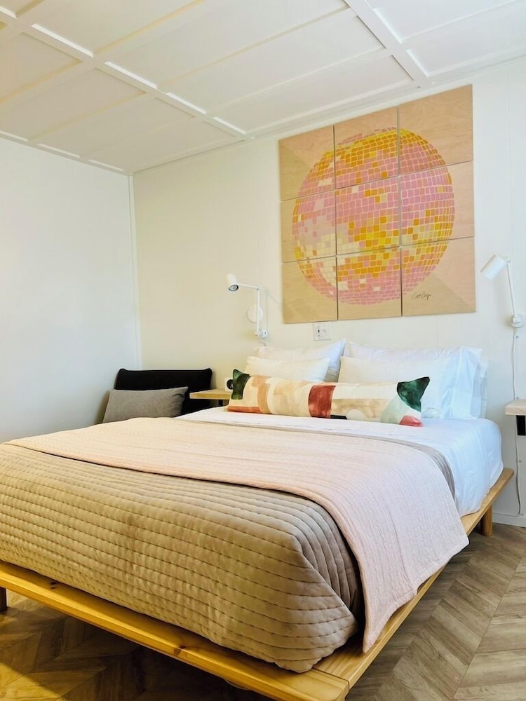 Corduroy Boutique Lodge - photo 27