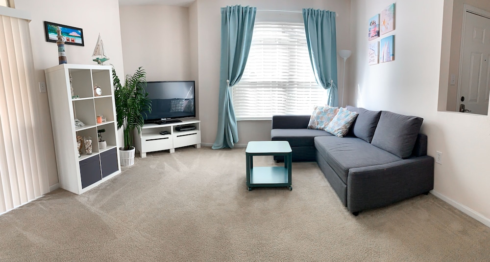 AC 615: Clearwater Cozy Condo — 4-Star Luxury Hotel in Clearwater, United States