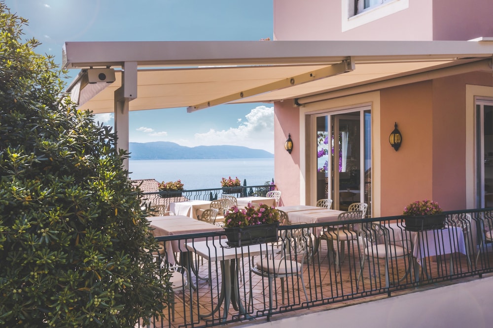 Hotel Villa Europa in Gargnano, Italy