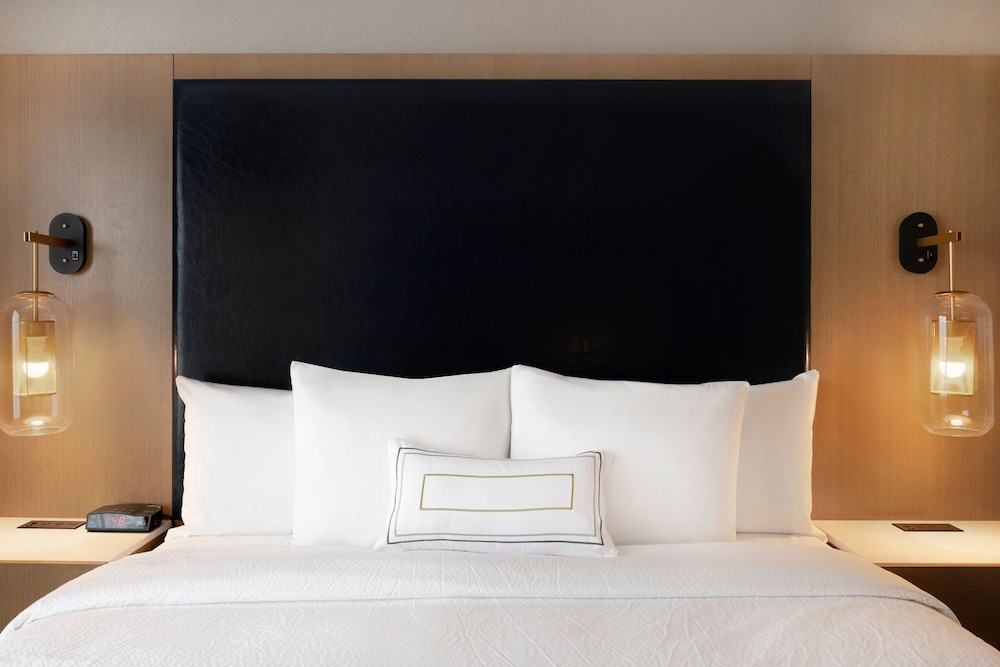 Fairfield Inn & Suites by Marriott Denver Airport at Gateway Park - photo 10