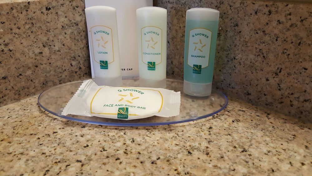 Quality Inn & Suites Hotel West Chester - photo 28