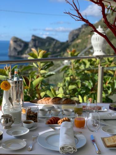 Quattro Passi Relais — 4-Star Luxury Hotel in Massa Lubrense, Italy
