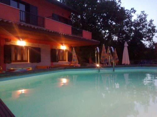 La Locanda del Parco — 4-Star Luxury Hotel in Montebello Di Bertona, Italy