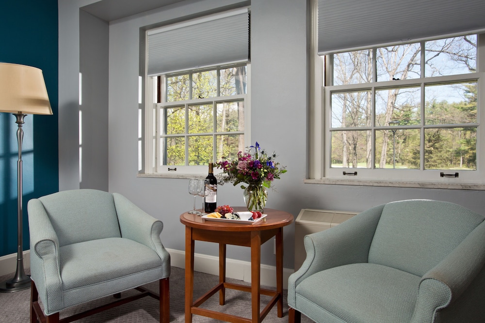Gideon Putnam Resort And Spa - photo 18