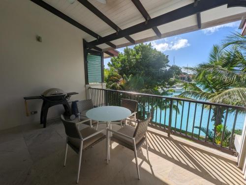Island View Apartment by Simply Seychelles — 4-Star Luxury Hotel in Victoria, Seychelles