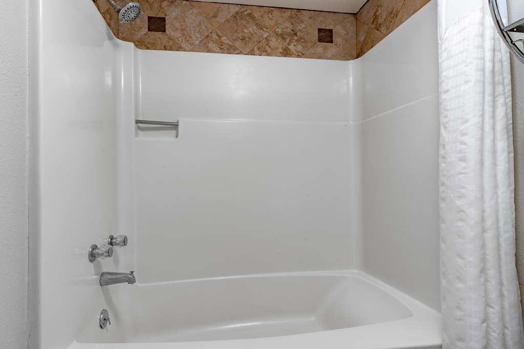 Days Inn by Wyndham Winnemucca - photo 28