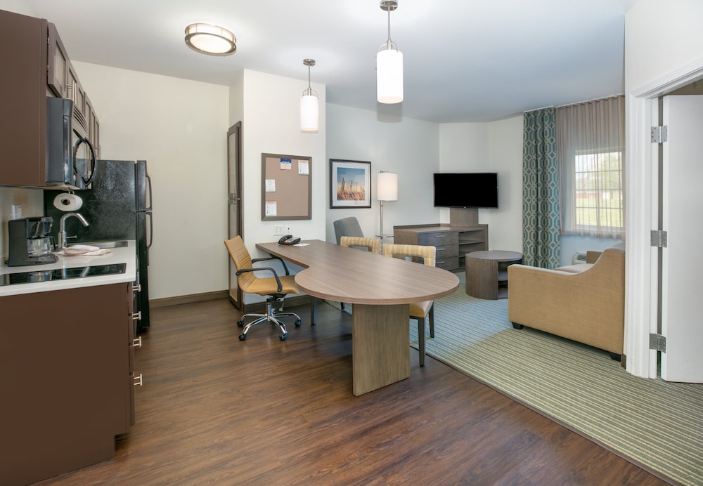 Candlewood Suites DFW South by IHG - photo 6