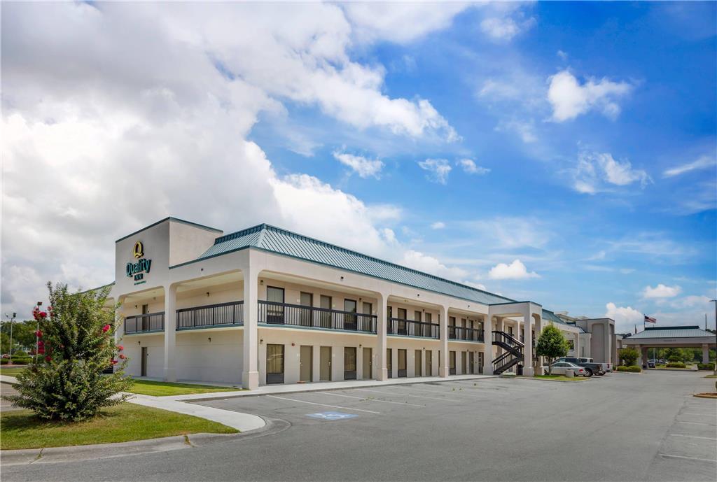 Quality Inn Lumberton North - photo 2
