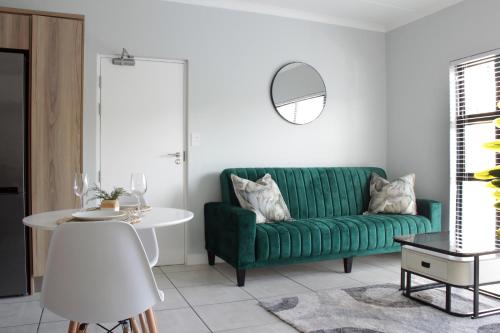 The Jade Escape — 4-Star Luxury Hotel in Cape Town, South Africa