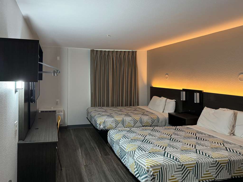 Motel 6 Brownsville TX - photo 11