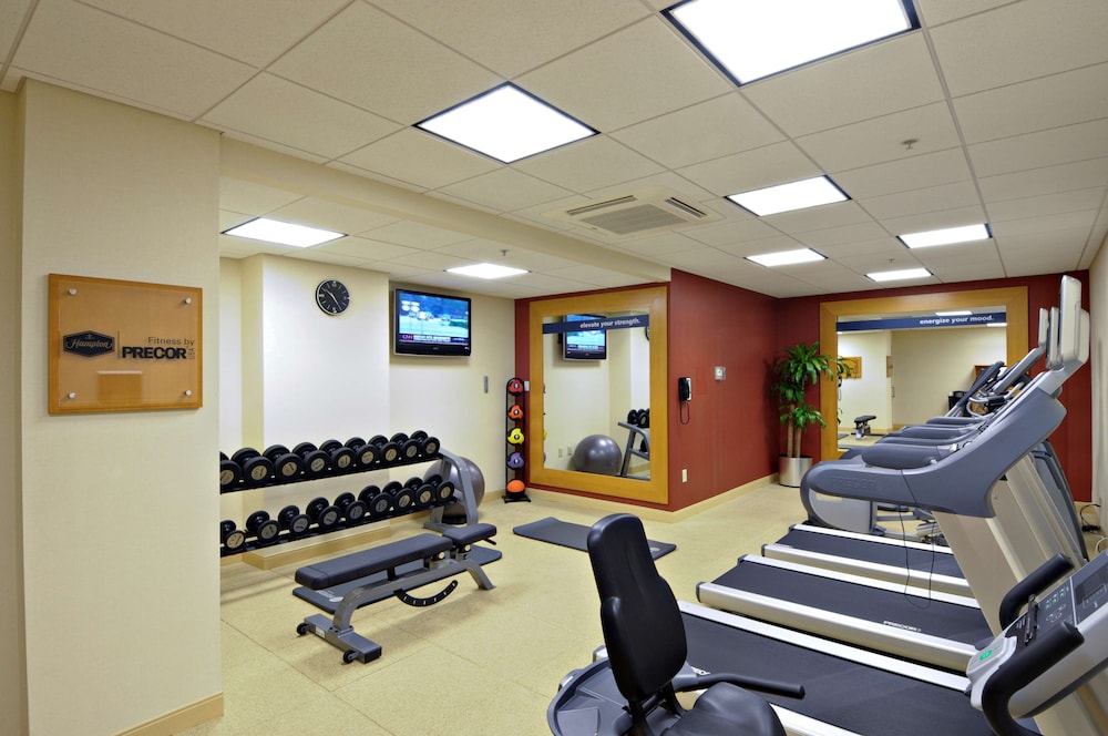 Hampton Inn & Suites Columbus Downtown - photo 51