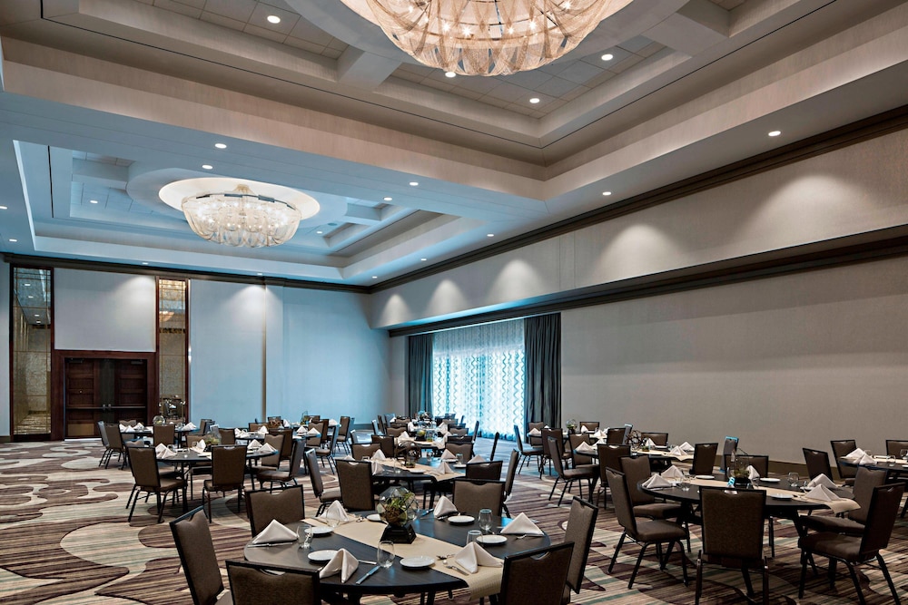 Omaha Marriott Downtown at the Capitol District - photo 88