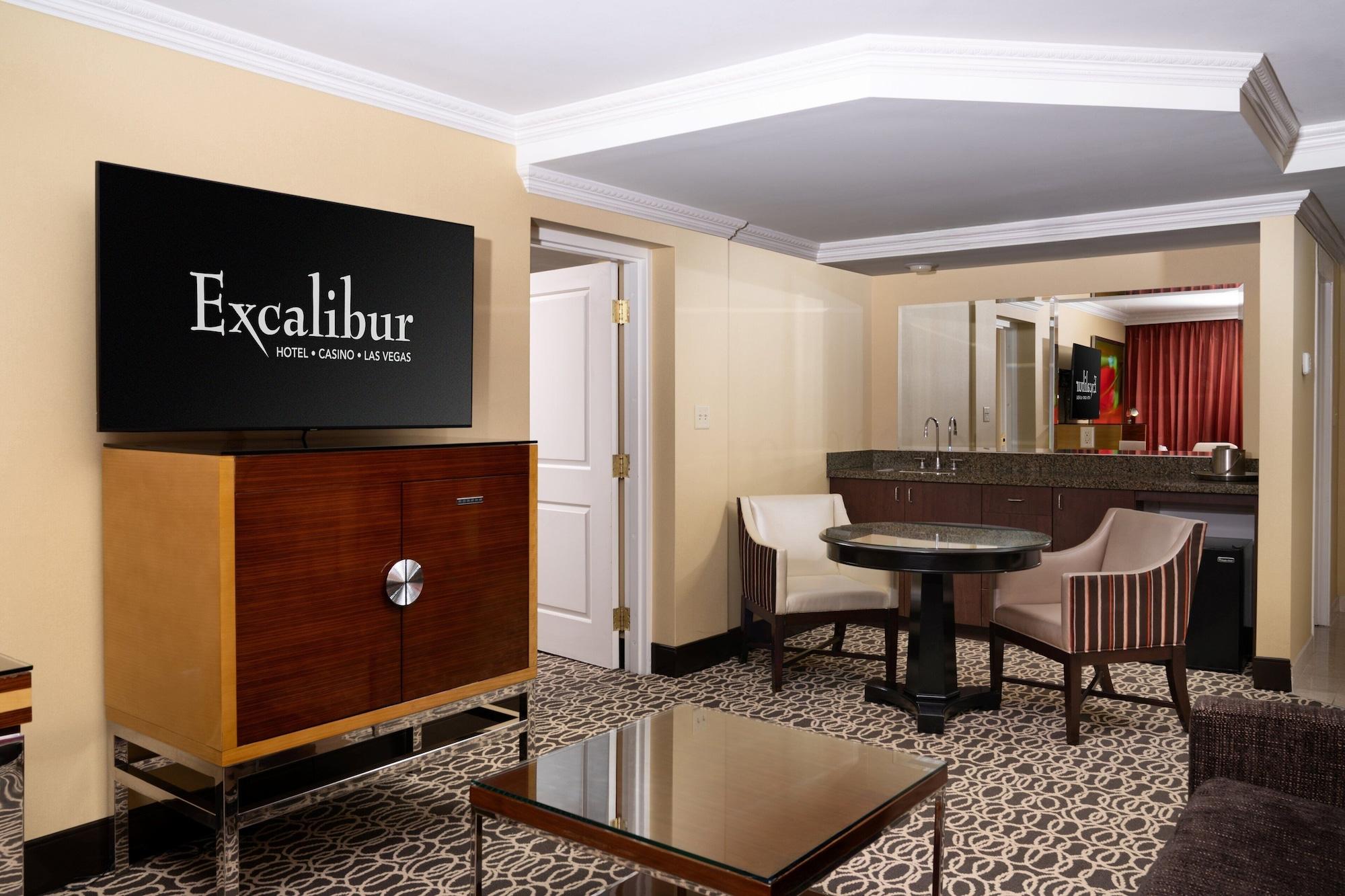 Excalibur Hotel & Casino - photo 4