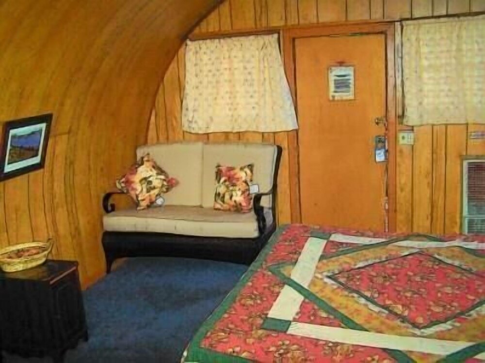 Golden Bear Cottages - photo 21