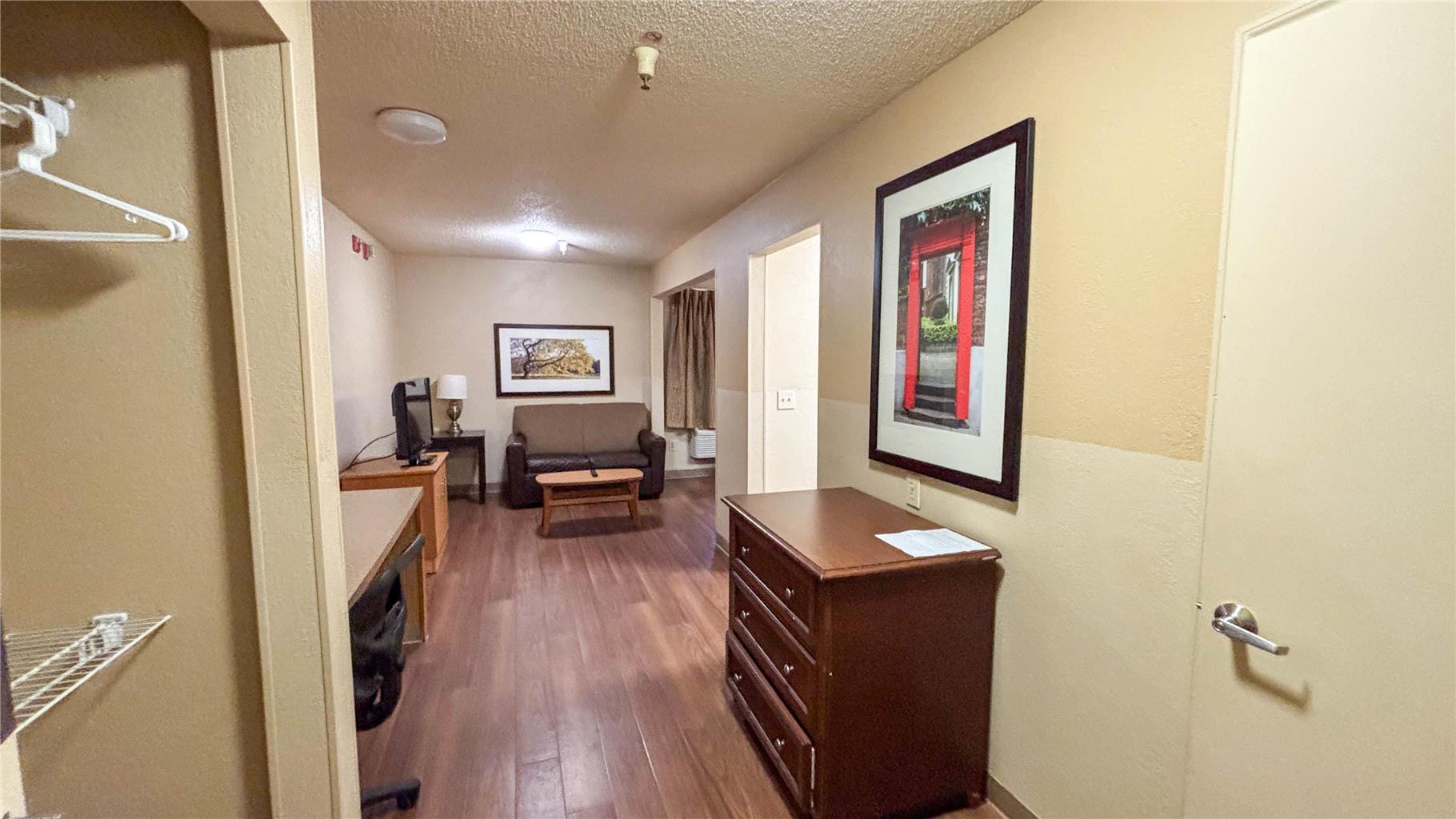 Studio 6 Suites Greenville SC Haywood Mall - photo 30