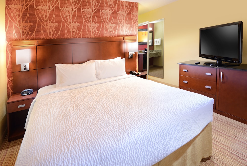 Courtyard by Marriott Albuquerque Airport - photo 4
