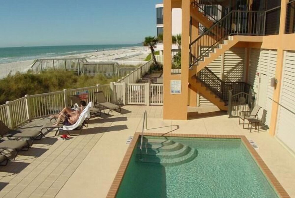 Bradenton Beach Club D - photo 25
