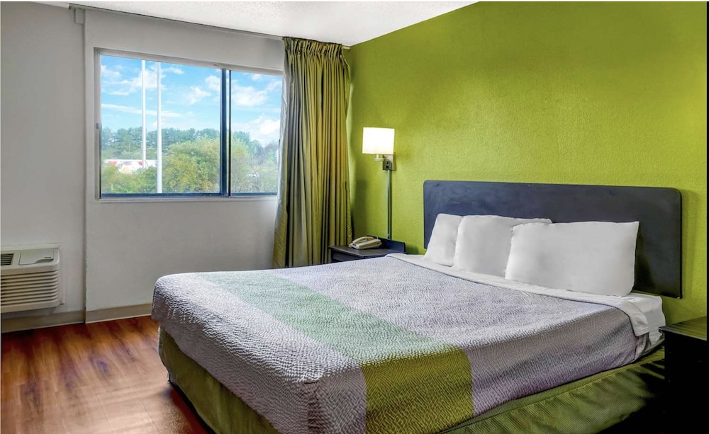 Travelodge by Wyndham Vernon CT - photo 6