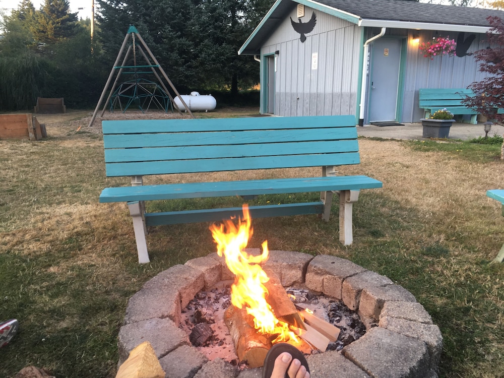 Tillamook Bay City RV Park - photo 37