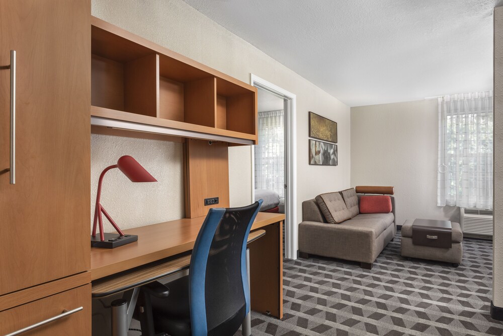 Towneplace Suites Charlotte Arrowood - photo 12
