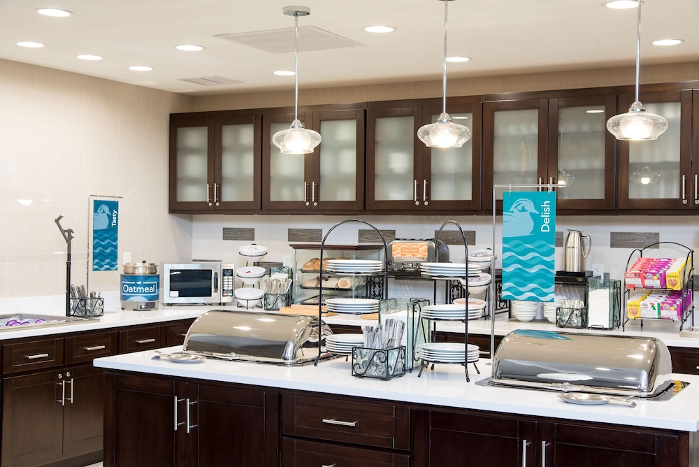 Homewood Suites by Hilton Cleveland Sheffield - photo 30