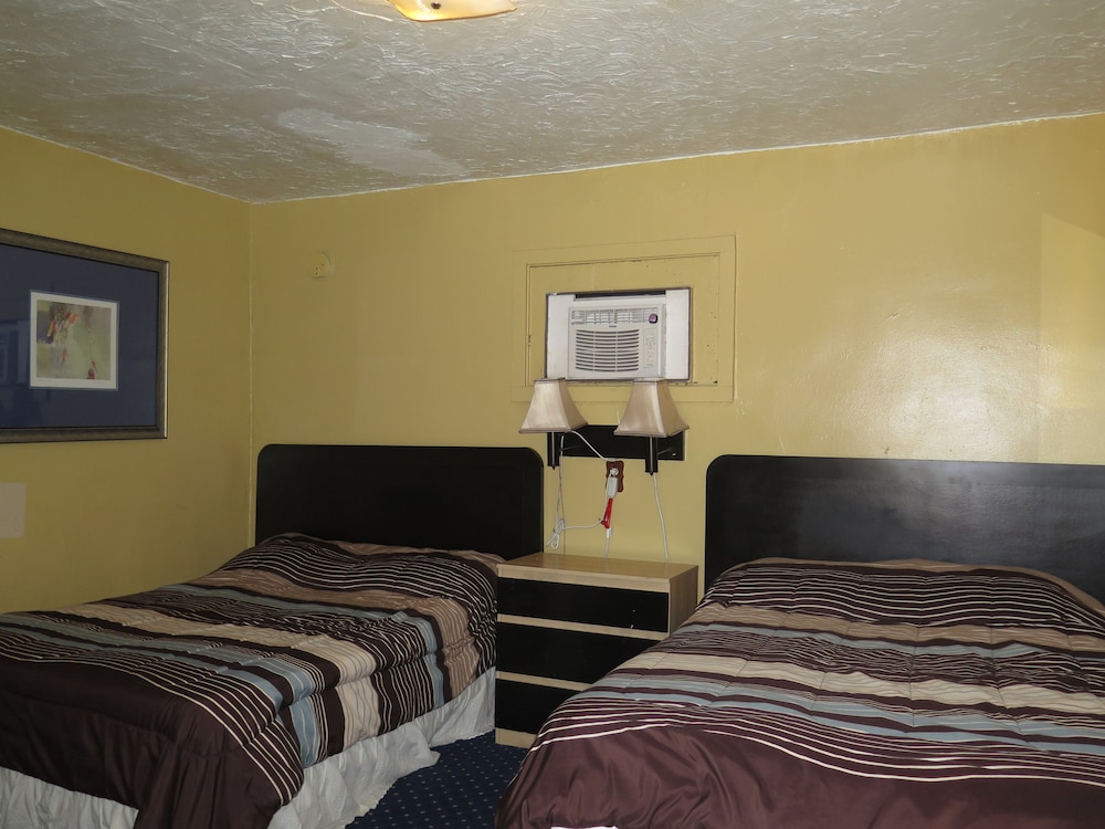 Pillow Talk Motel - photo 7