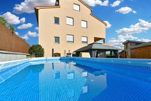 Apartment Majda 2223 — 4-Star Luxury Hotel in Vodnjan, Croatia