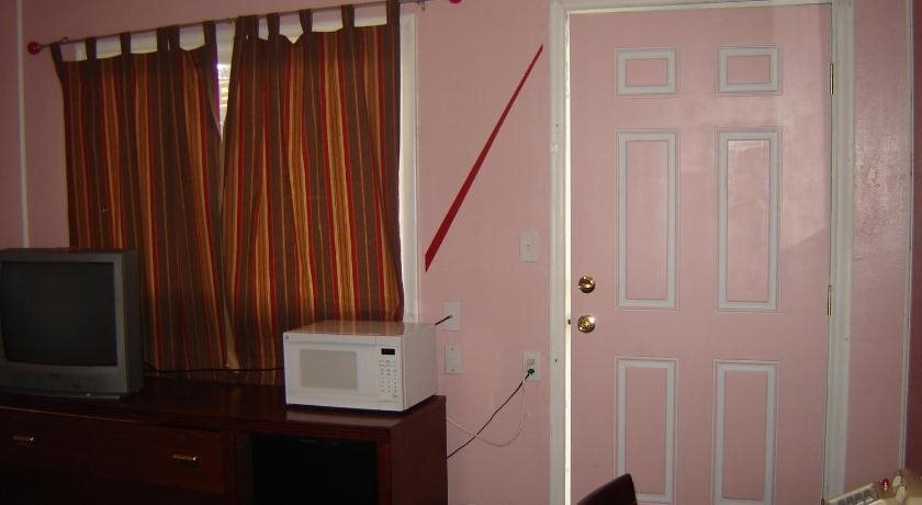 Bali Hai Motel - photo 14