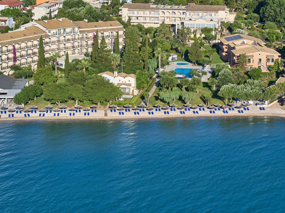 Delfinia Hotel - last minute hotel in Corfu