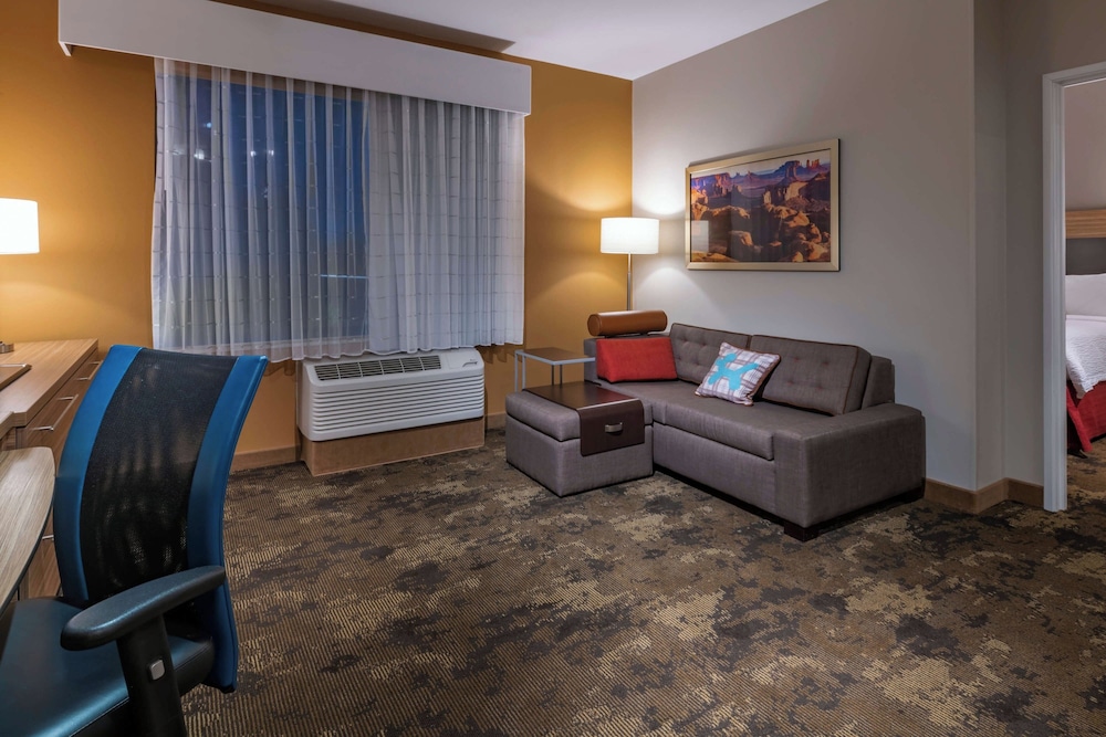 TownePlace Suites by Marriott Gallup - photo 8
