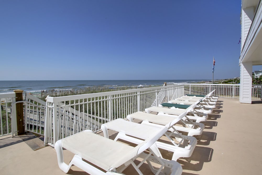 Seaside Inn Oceanfront - photo 31