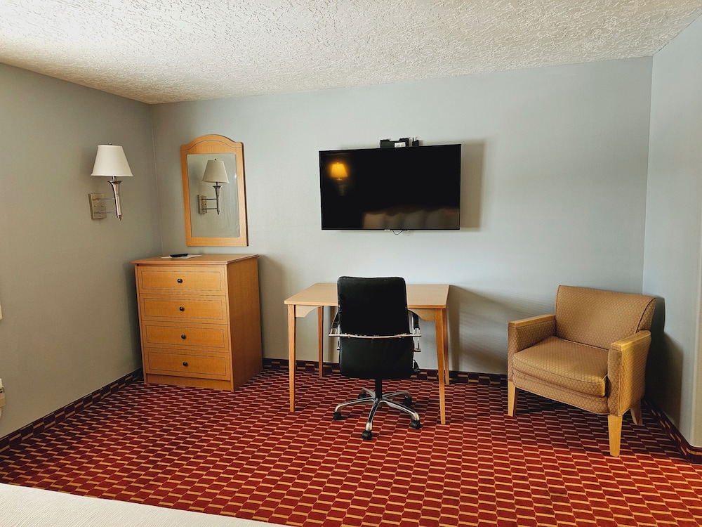 Executive Inn and Suites Extended Stay in Vernal - photo 25