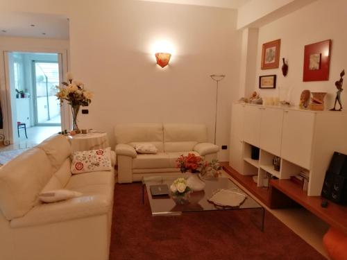 Casa Lauretta terrazza con idromassaggio garage wifi e bici gratuite — 4-Star Luxury Hotel in Lecce, Italy