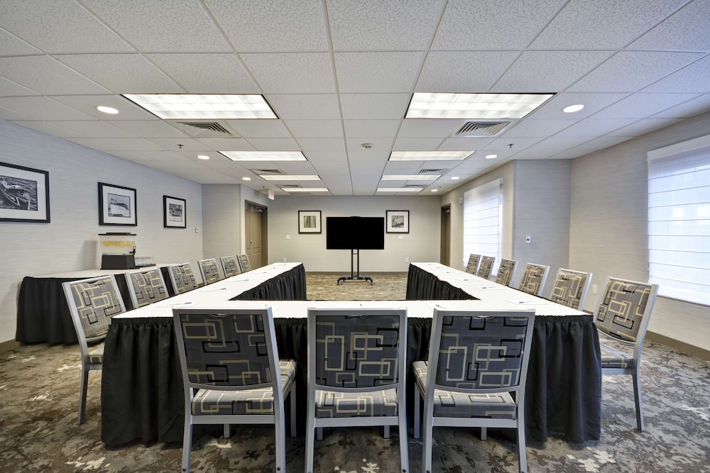 Homewood Suites by Hilton Oakland Waterfront - photo 49