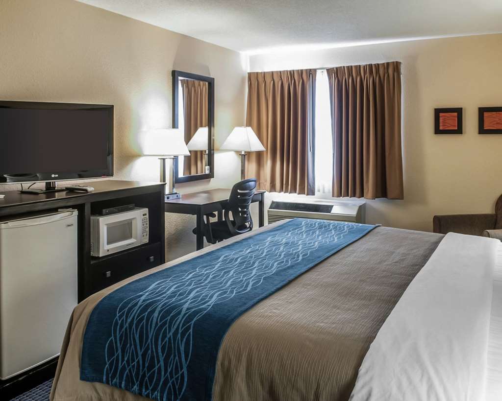 Comfort Inn Gallup I 40 Exit 20 - photo 12