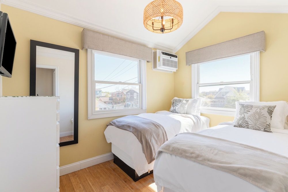 The Palms Hotel Fire Island - photo 14