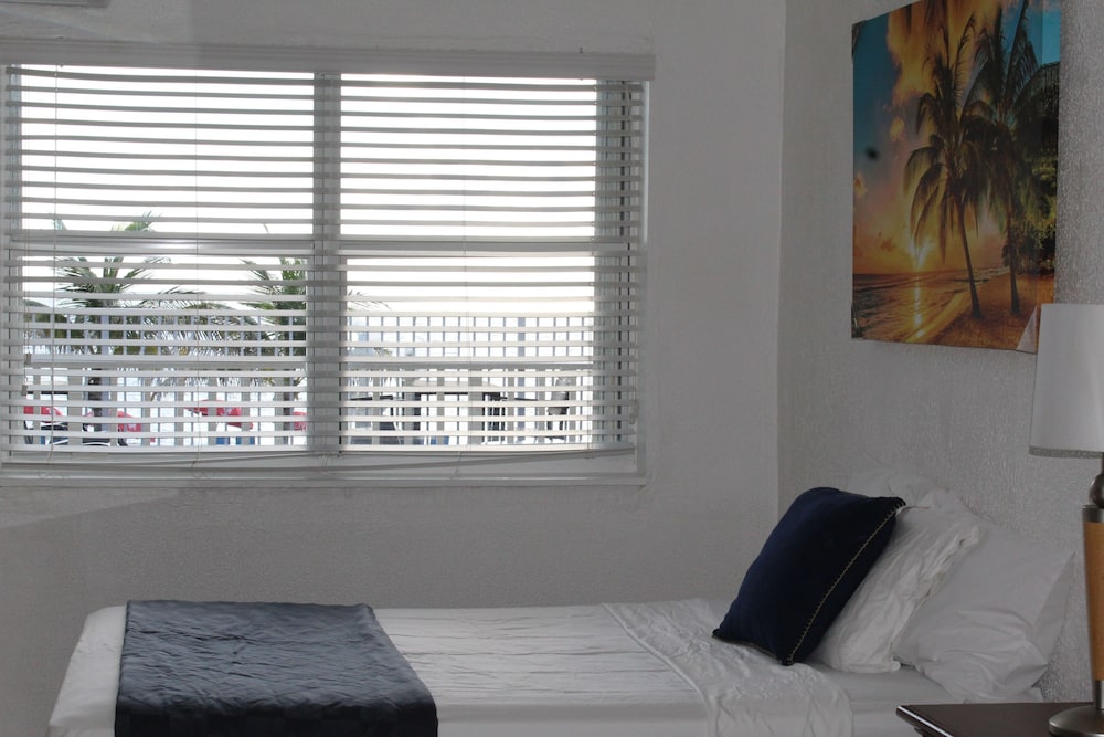 Golden Sand Oceanfront - photo 9