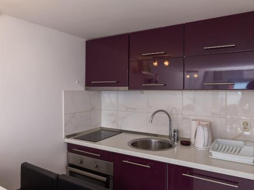 Studio Adriatic View Studio Apartment with Sea View