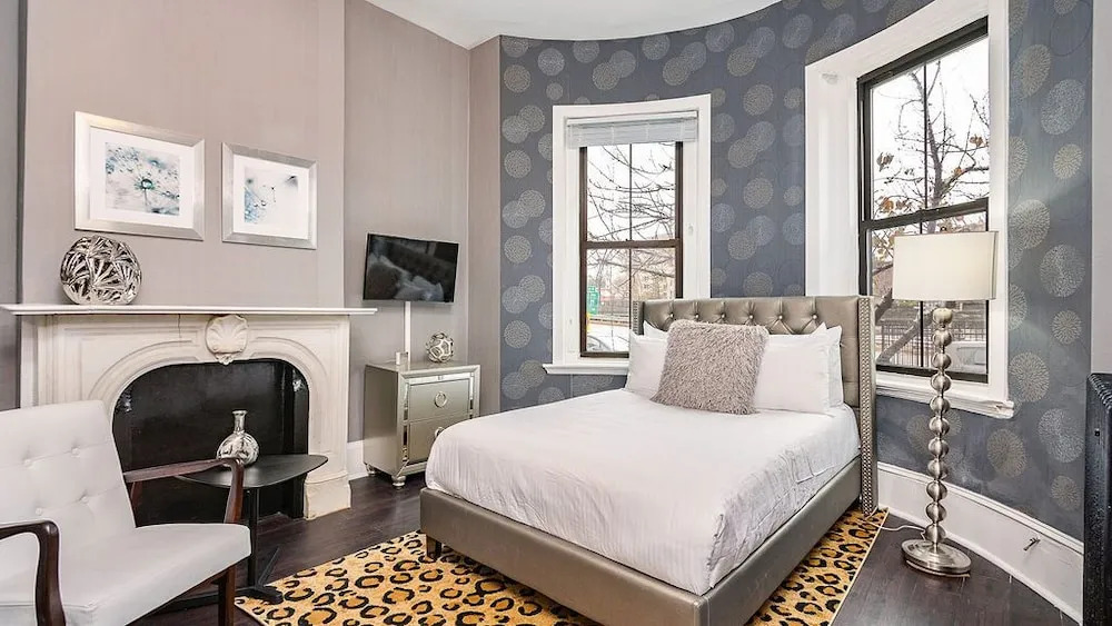 Bay Village Suites - photo 9
