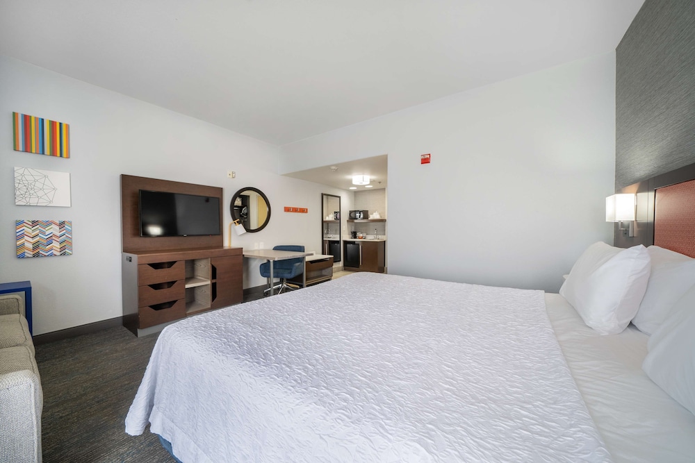 Hampton Inn & Suites Modesto Salida - photo 32