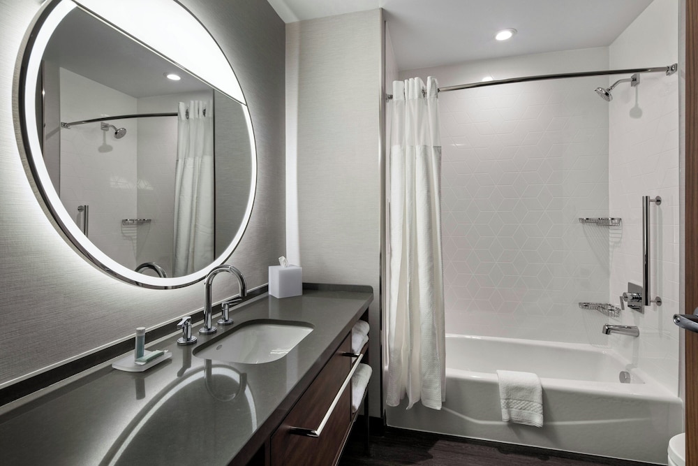 Courtyard by Marriott St. Paul Downtown - photo 25