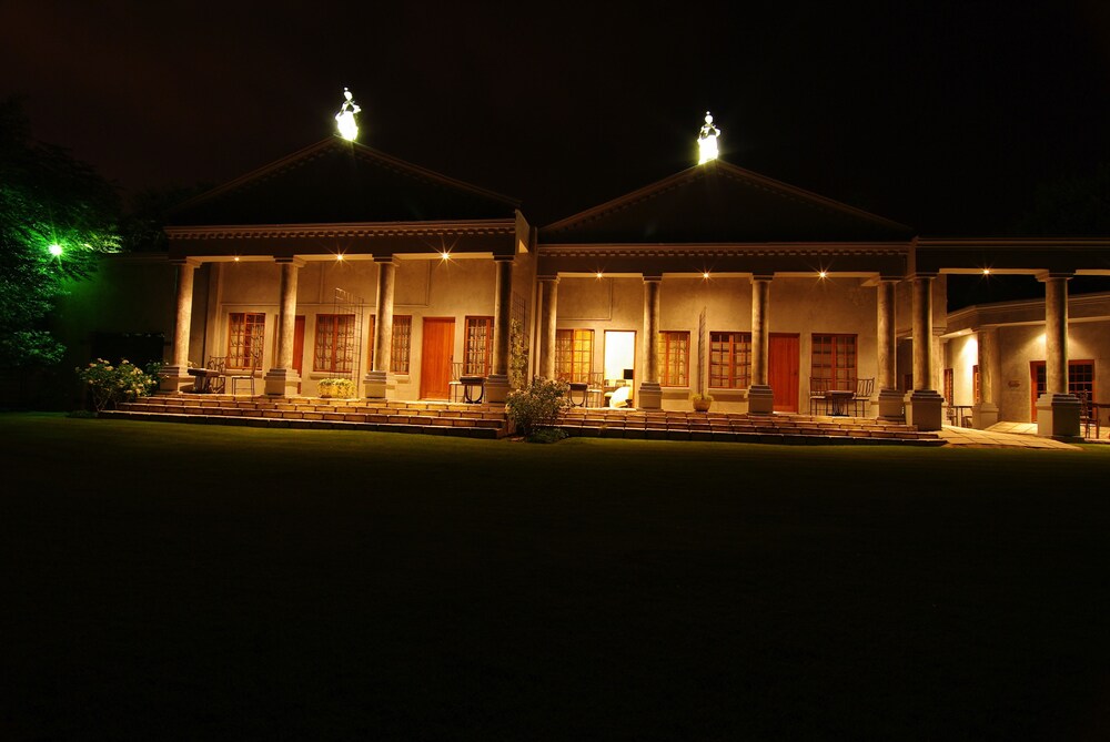 Ancient Emperor Guest Estate — Potchefstroom — photo 2