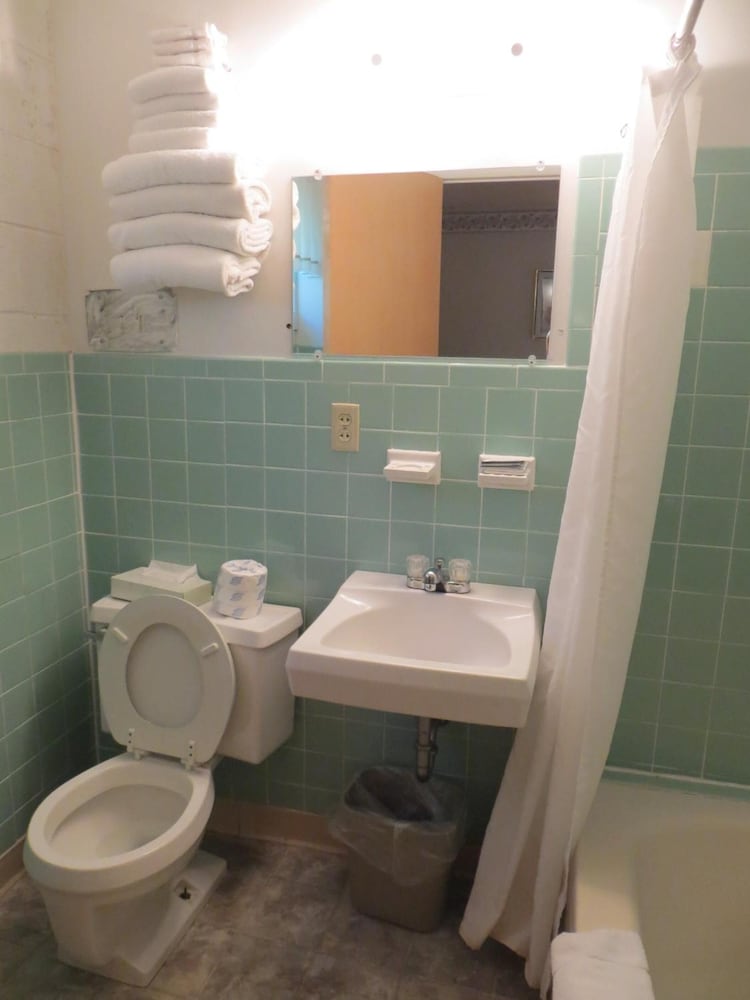 Starlite Budget Inn - photo 26