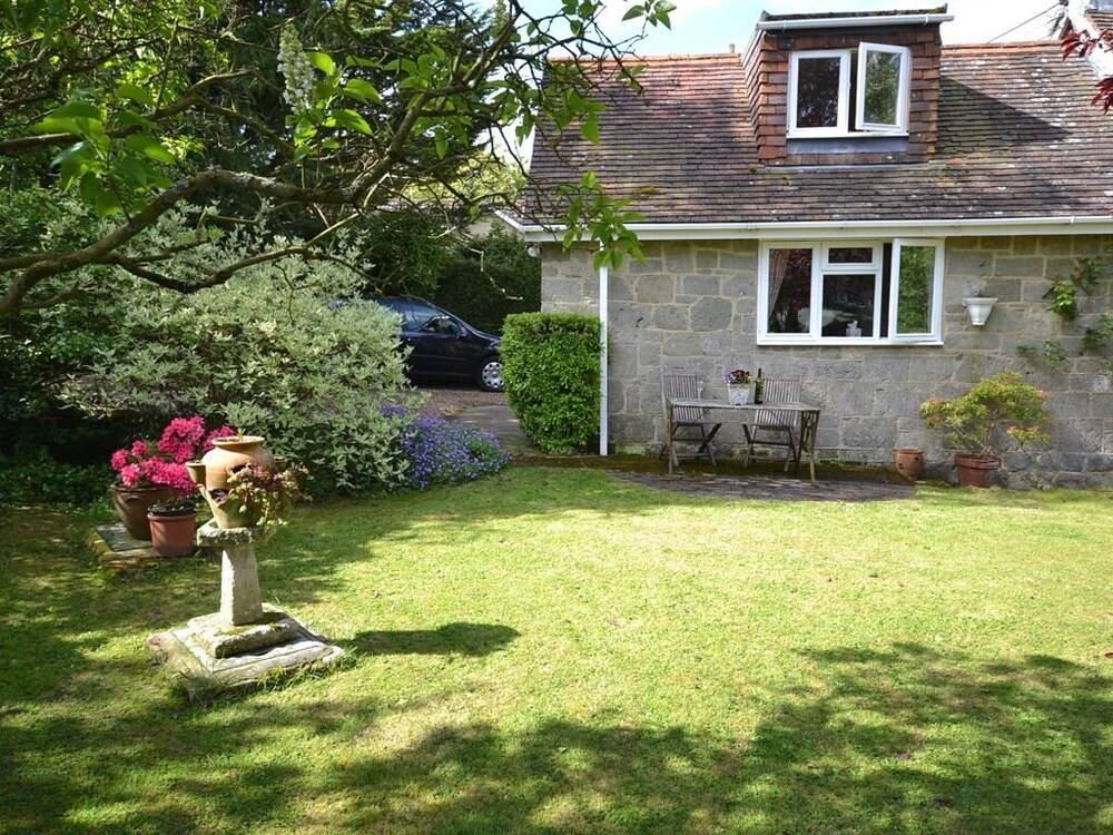 Applehay Studio — Shaftesbury