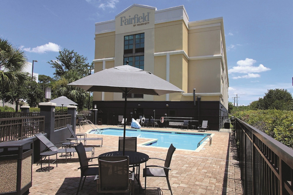 Fairfield by Marriott Inn & Suites Charleston Airport Convention Center - photo 35