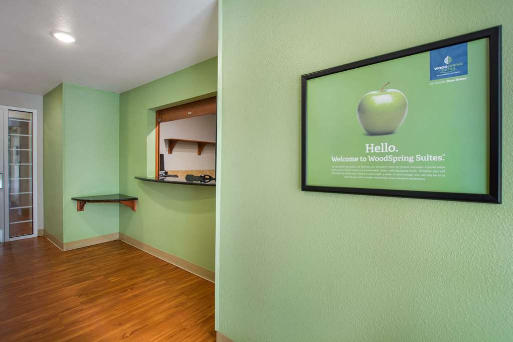 WoodSpring Suites Louisville Southeast - photo 14