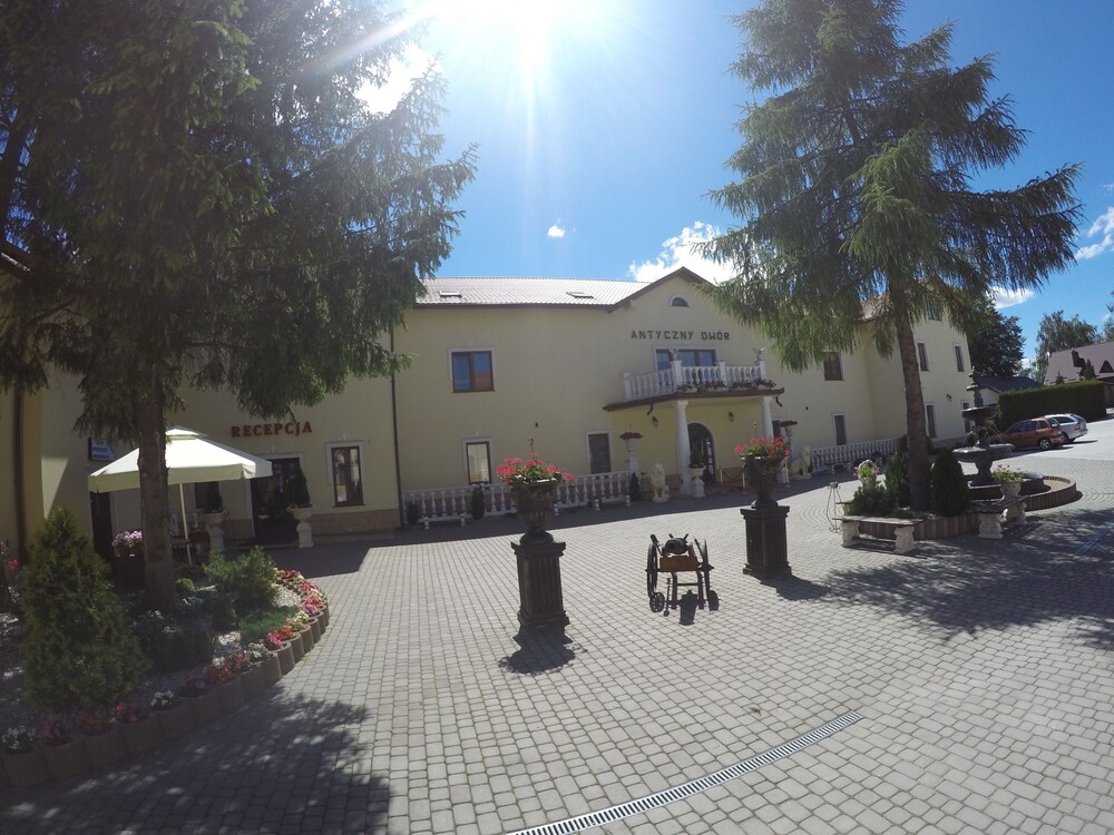 Hotel & Spa Antyczny Dwór — hotel in Glogow Malopolski
