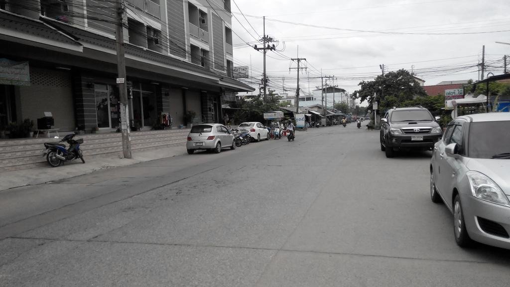 Tisaraporn Resident — Khlong Luang